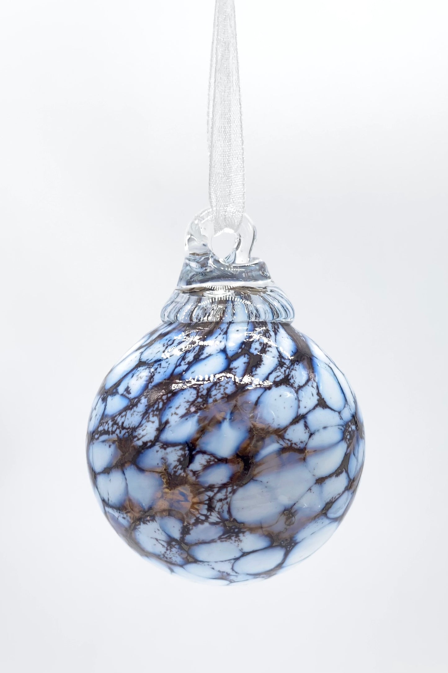 Shakspeare Christmas Bauble - Small Round