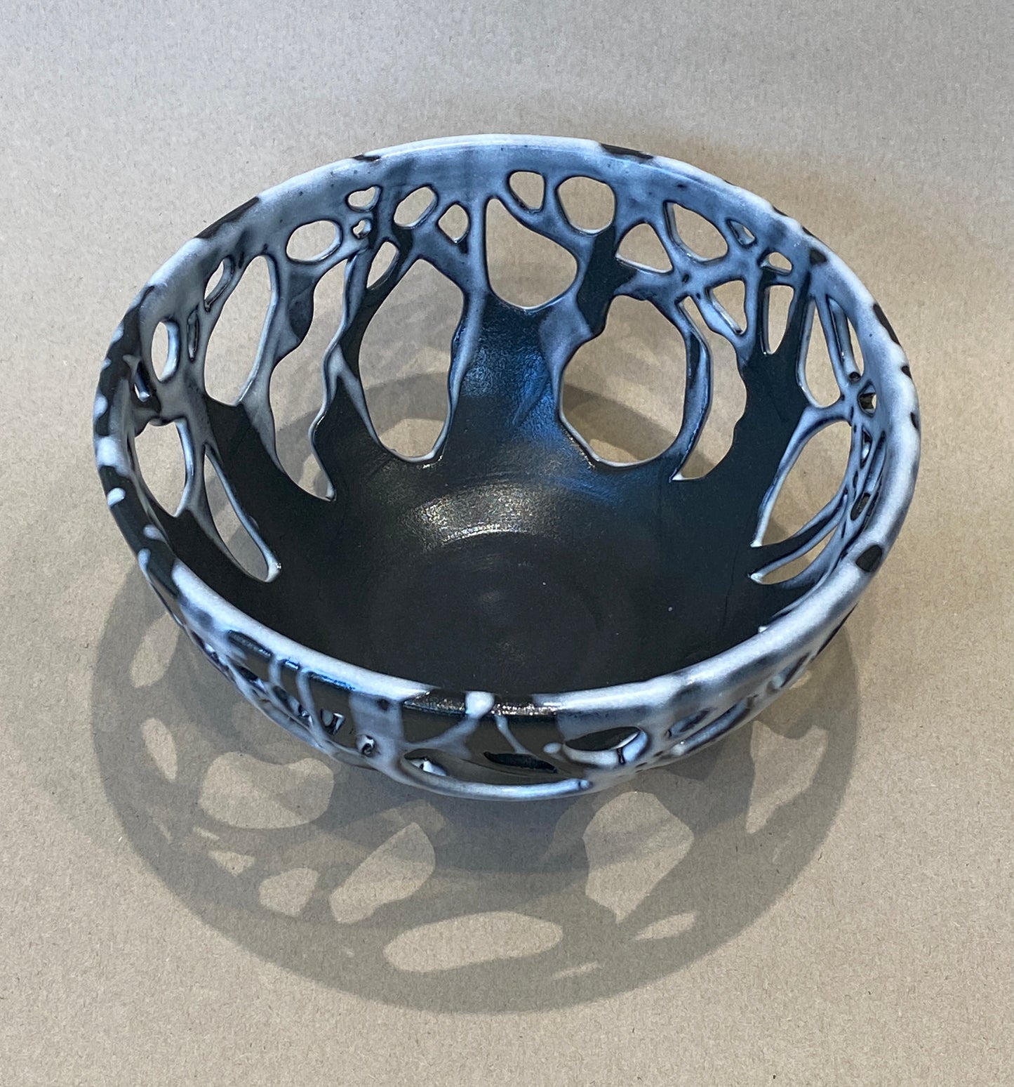 Small tree bowl in poured black and white