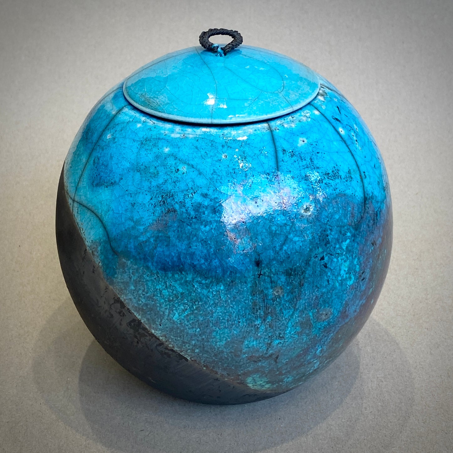 Load image into Gallery viewer, Large Raku Fired Porcelain Jar (blue)

