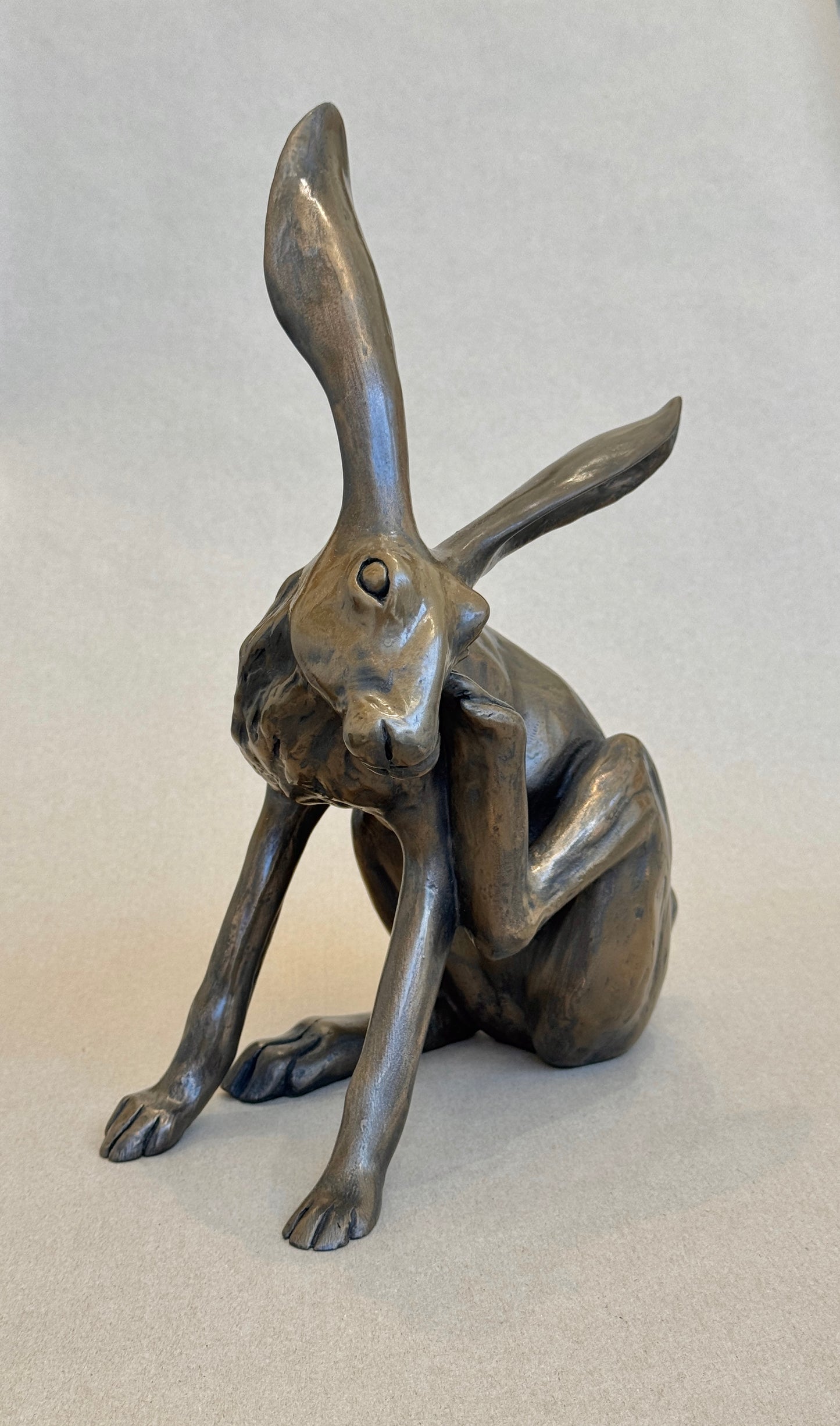 Scratching Hare