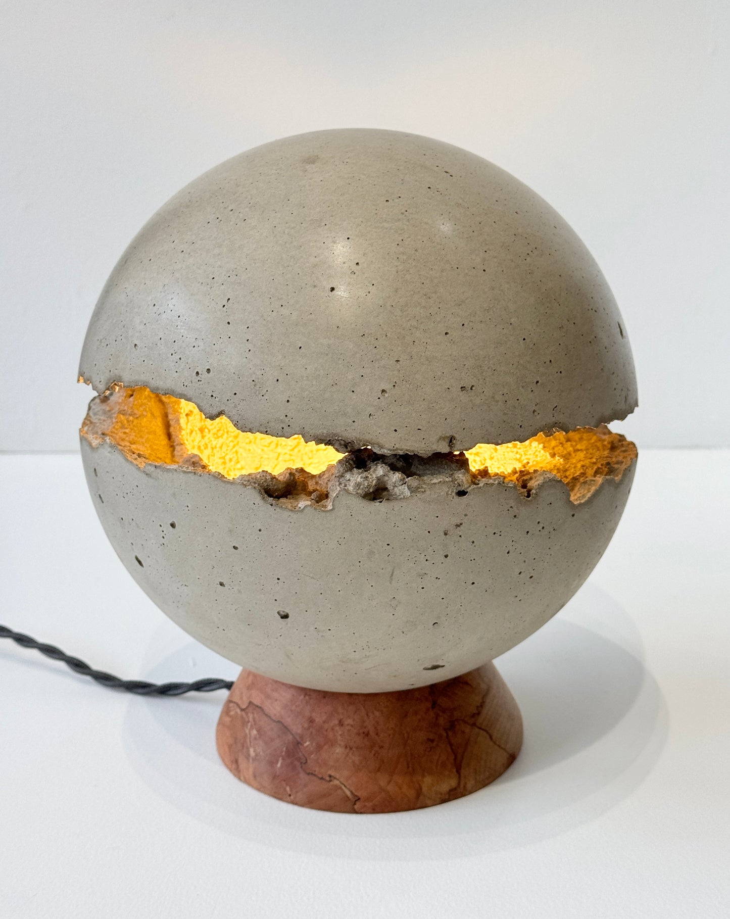 Luna 210