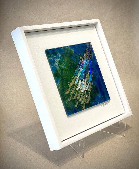 Load image into Gallery viewer, Framed Glass Square - Green Shoal (medium)
