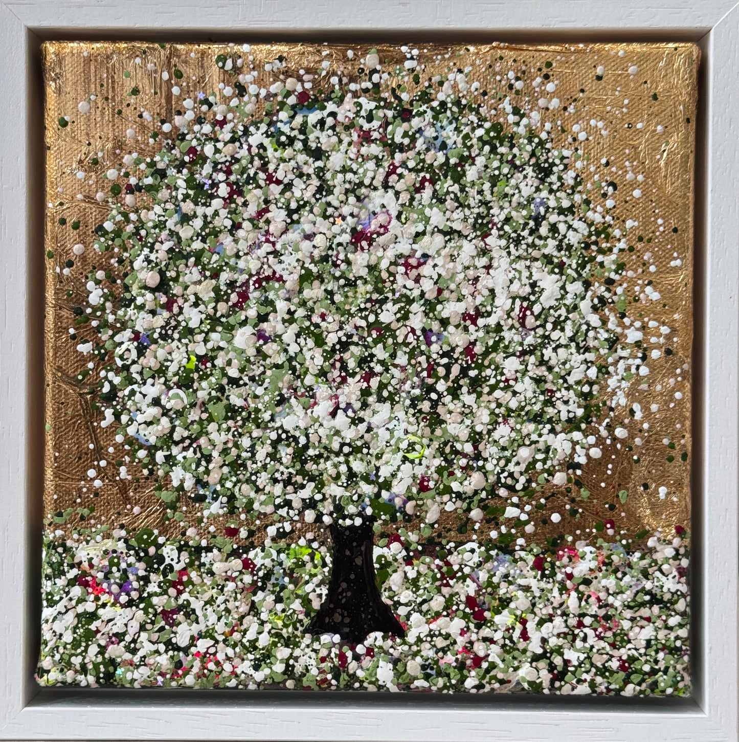 White Blossom, Gold