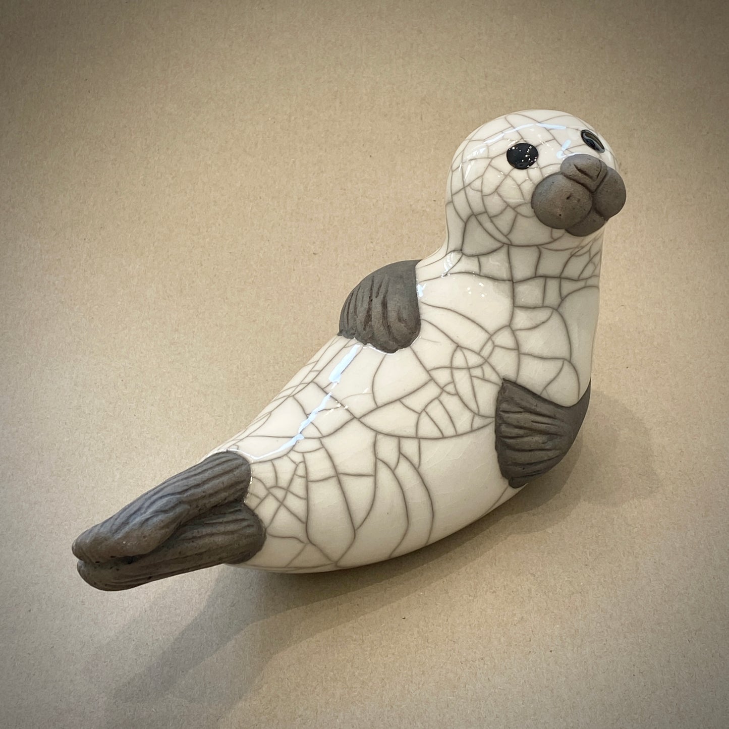 Load image into Gallery viewer, Adult Seal on Back - White
