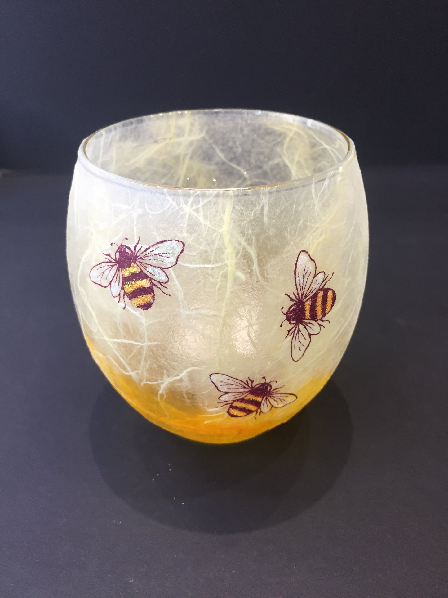 Small Bumble Bees Glow Pot