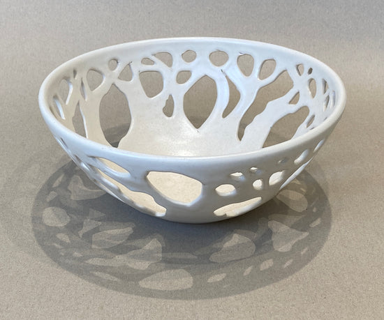 Small tree bowl in white