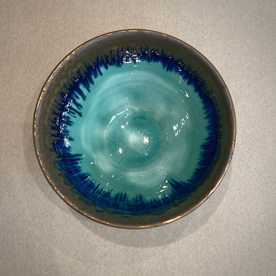 Load image into Gallery viewer, Medium Porcelain Bowl
